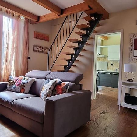 Appartamento La Casina Di Chiara 利沃诺 外观 照片